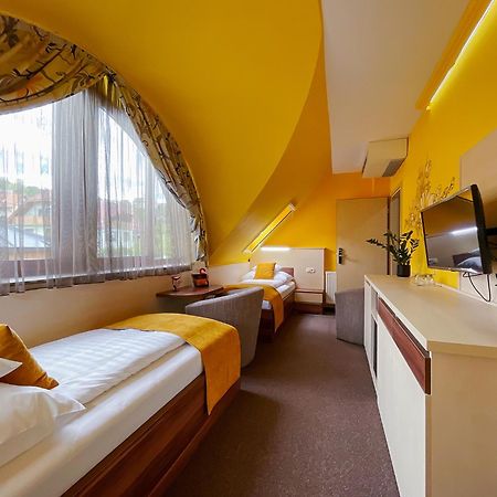 Hotel Mayer Alsooers Zewnętrze zdjęcie