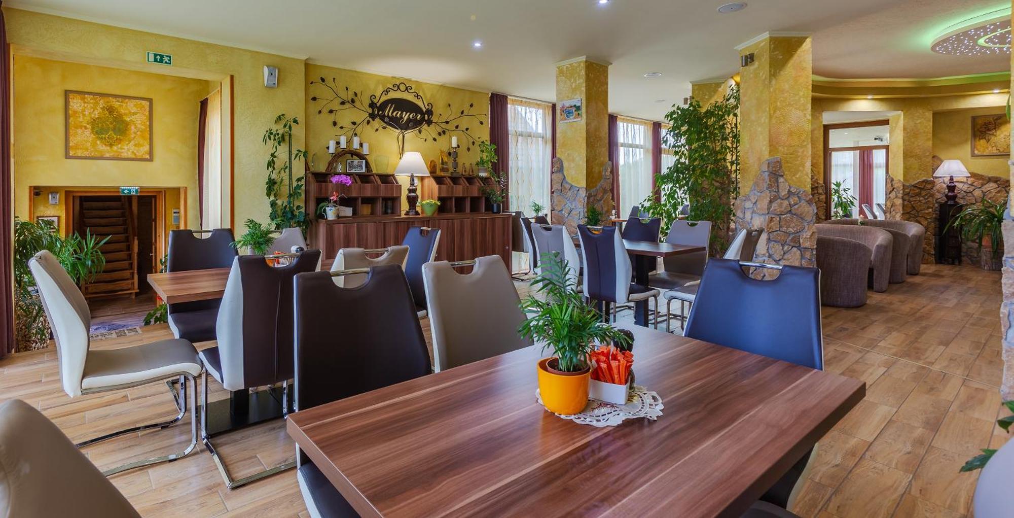 Hotel Mayer Alsooers Zewnętrze zdjęcie
