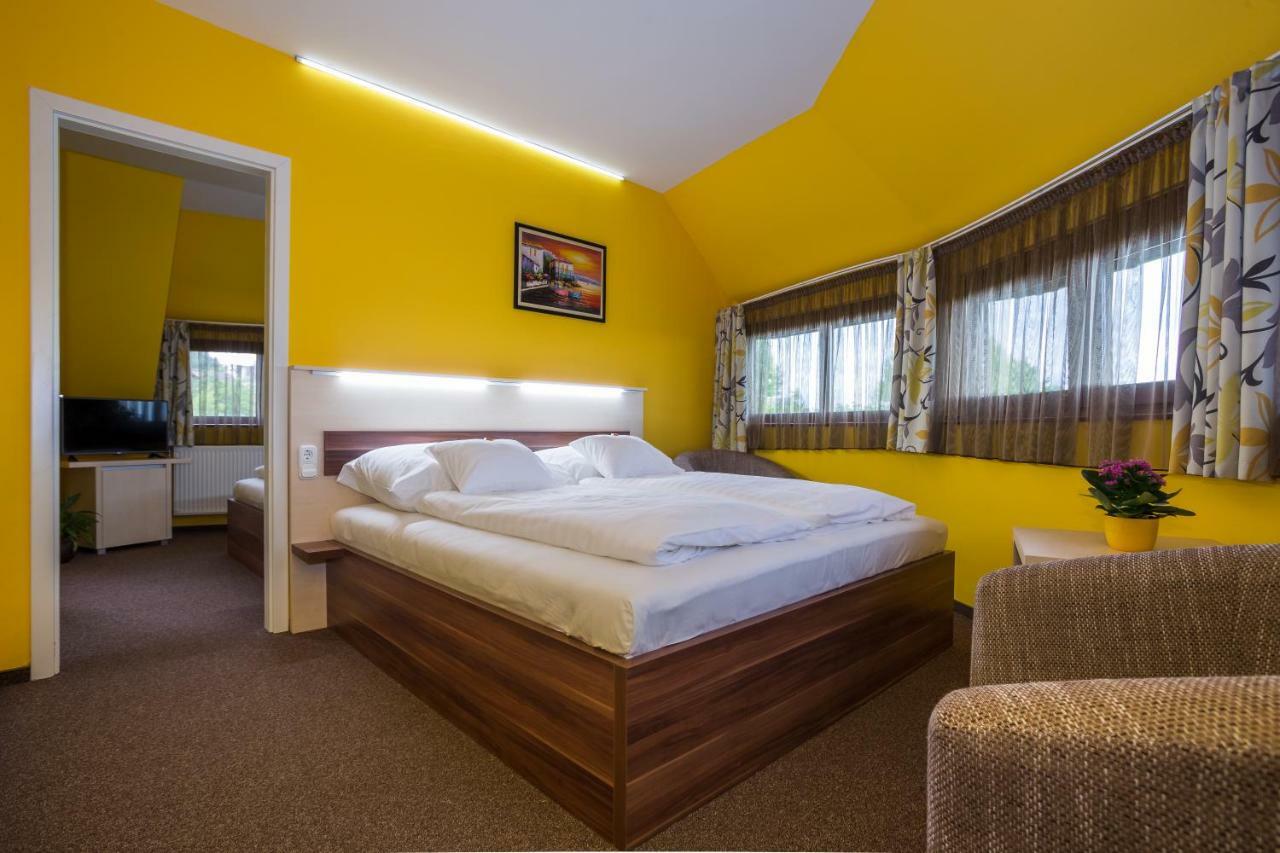 Hotel Mayer Alsooers Zewnętrze zdjęcie